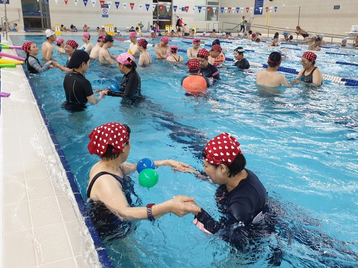 2019 장애인생활체육 프로그램 아쿠아재활수영 수업 운영
